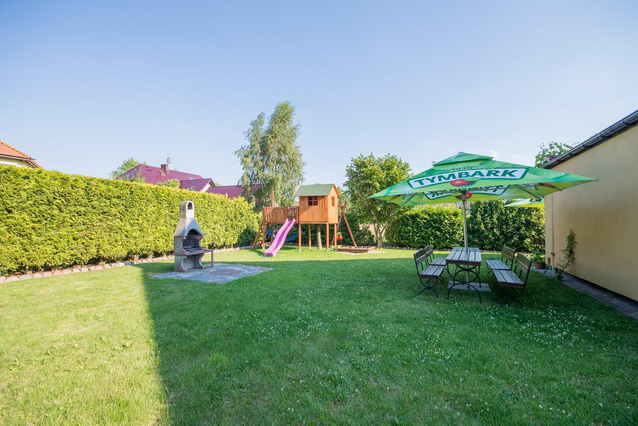 Jan Pokoje Dziwnówek Exterior foto